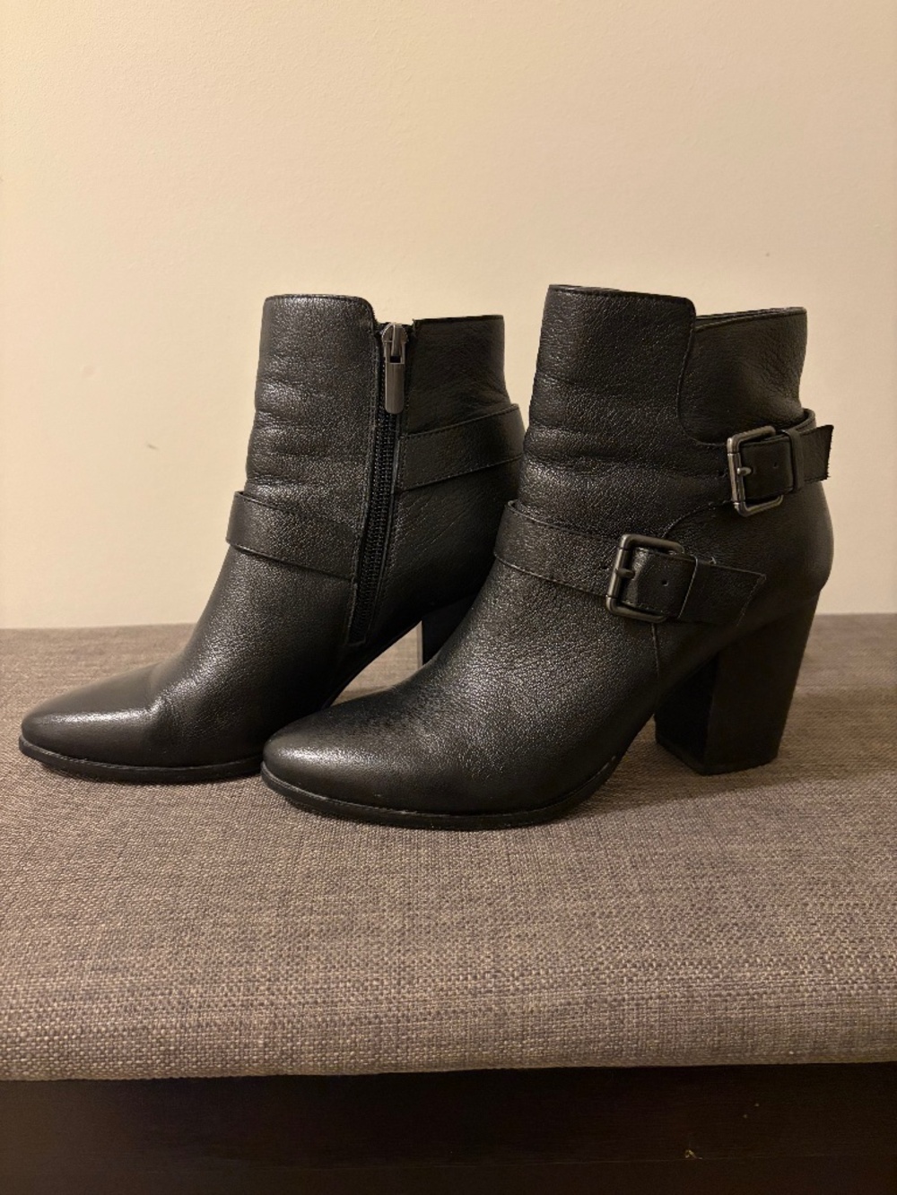 Le Chateau Black Leather Ankle Boots